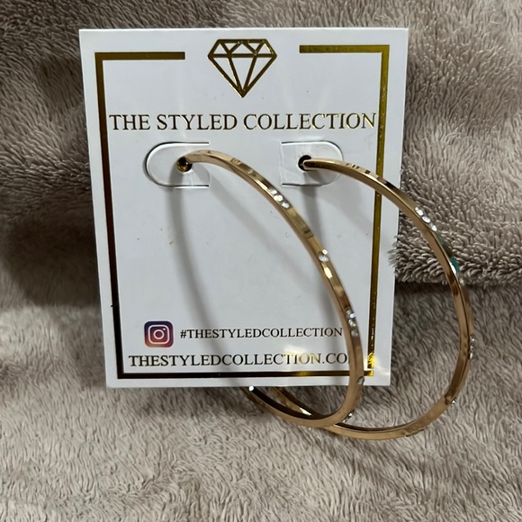 The Styled Collection hoops - Picture 1 of 2